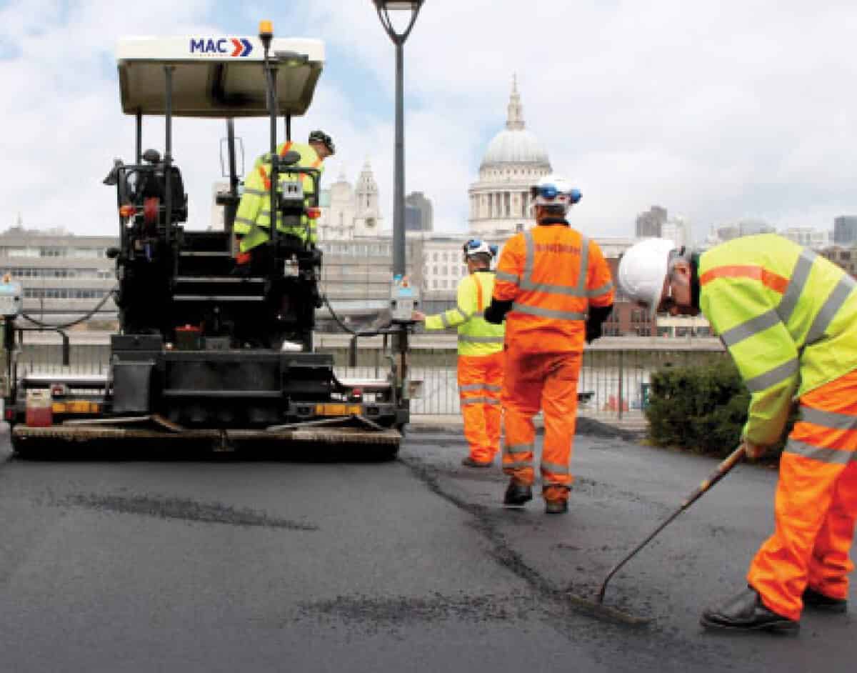 MAC Surfacing crew at work
