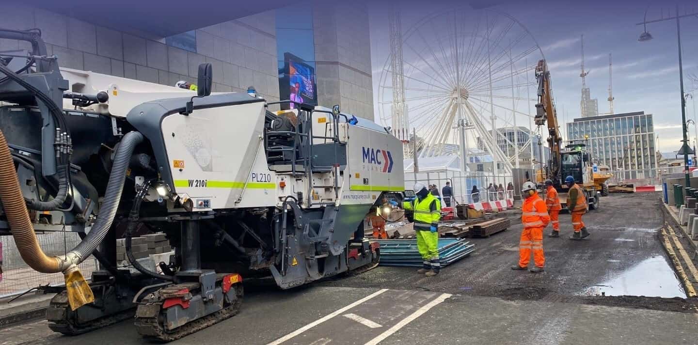 Major road surfacing works at night