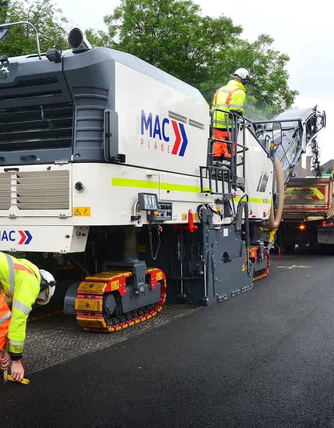 MAC Surfacing road planer hire